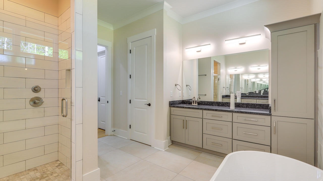 Photo of Bathroom in Milledgeville