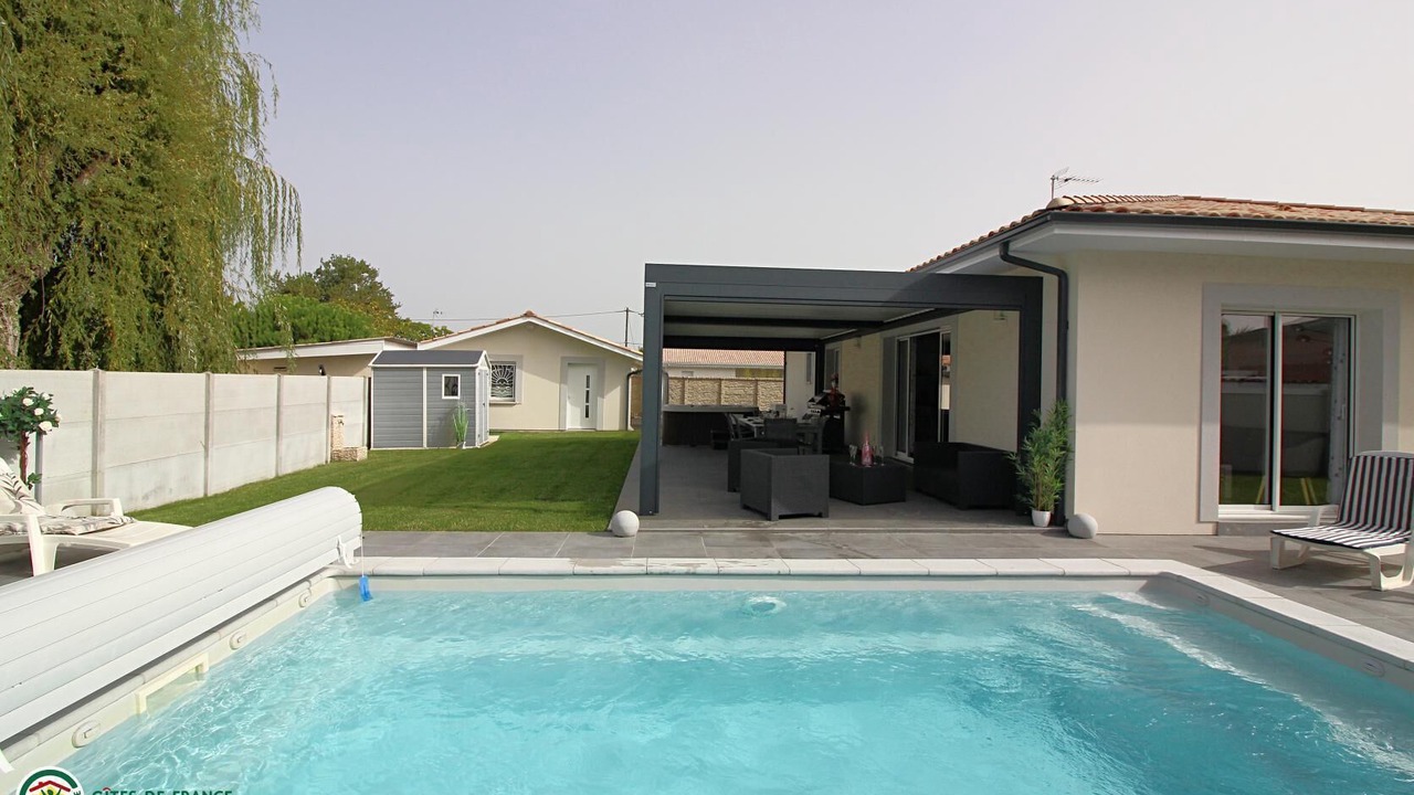 Photo of Outdoor in Ares