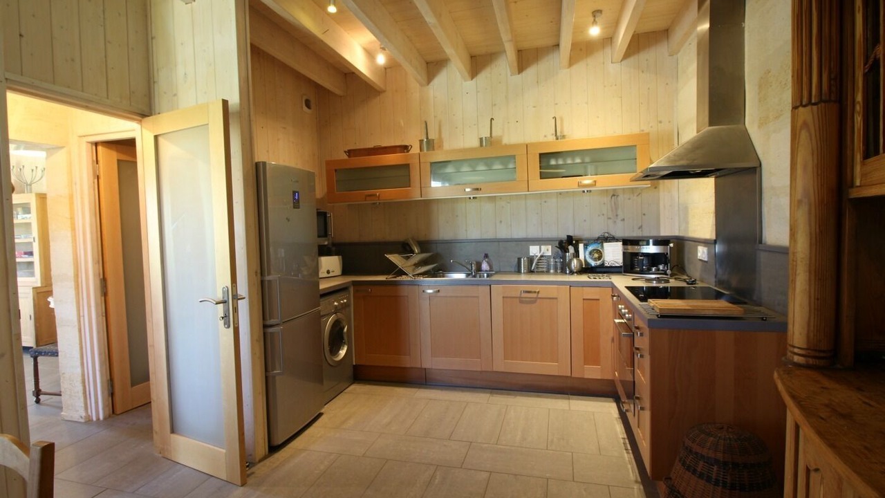 Photo of Kitchen in Saint-Martin-de-Laye