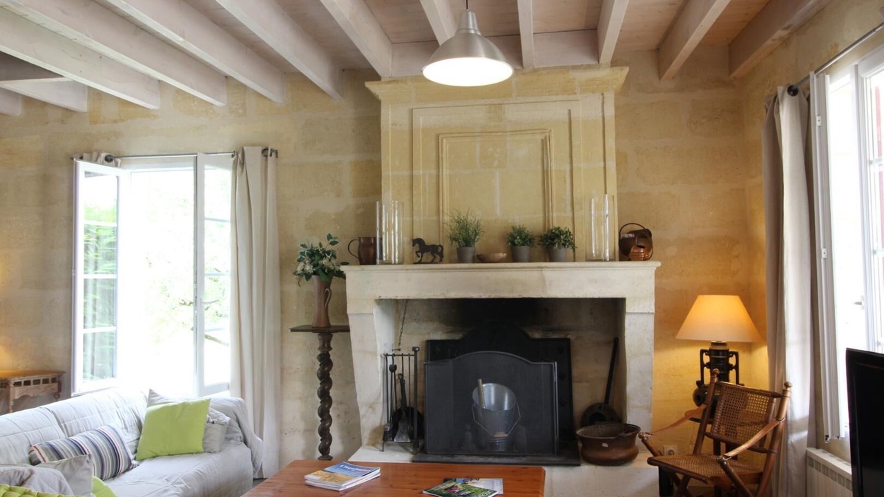Photo of Livingroom in Saint-Martin-de-Laye