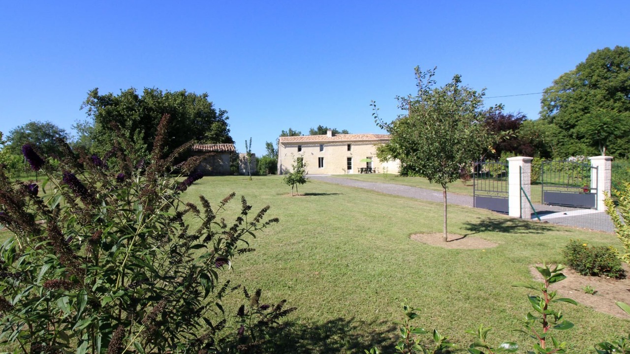 Photo of Outdoor in Verac