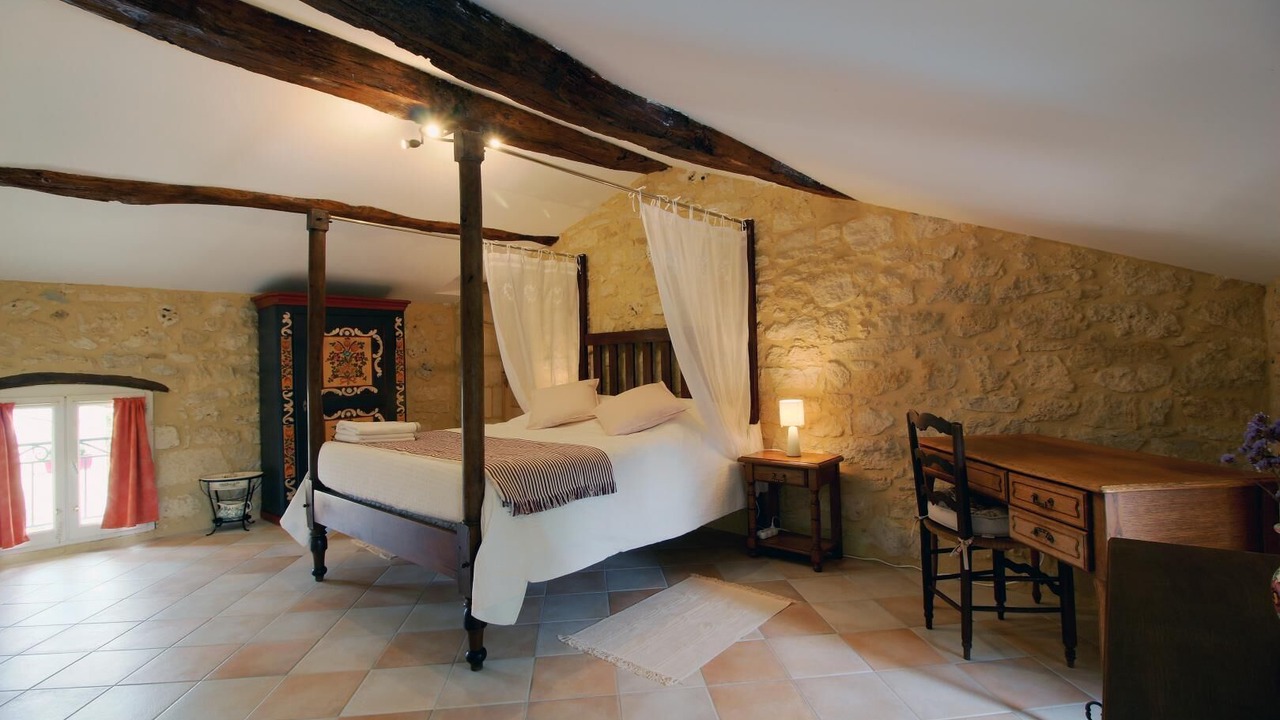 Photo of Bedroom in Puisseguin