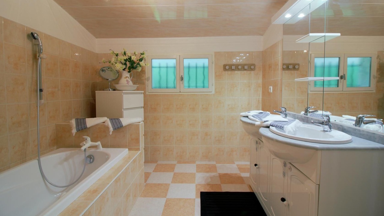Photo of Bathroom in Cestas