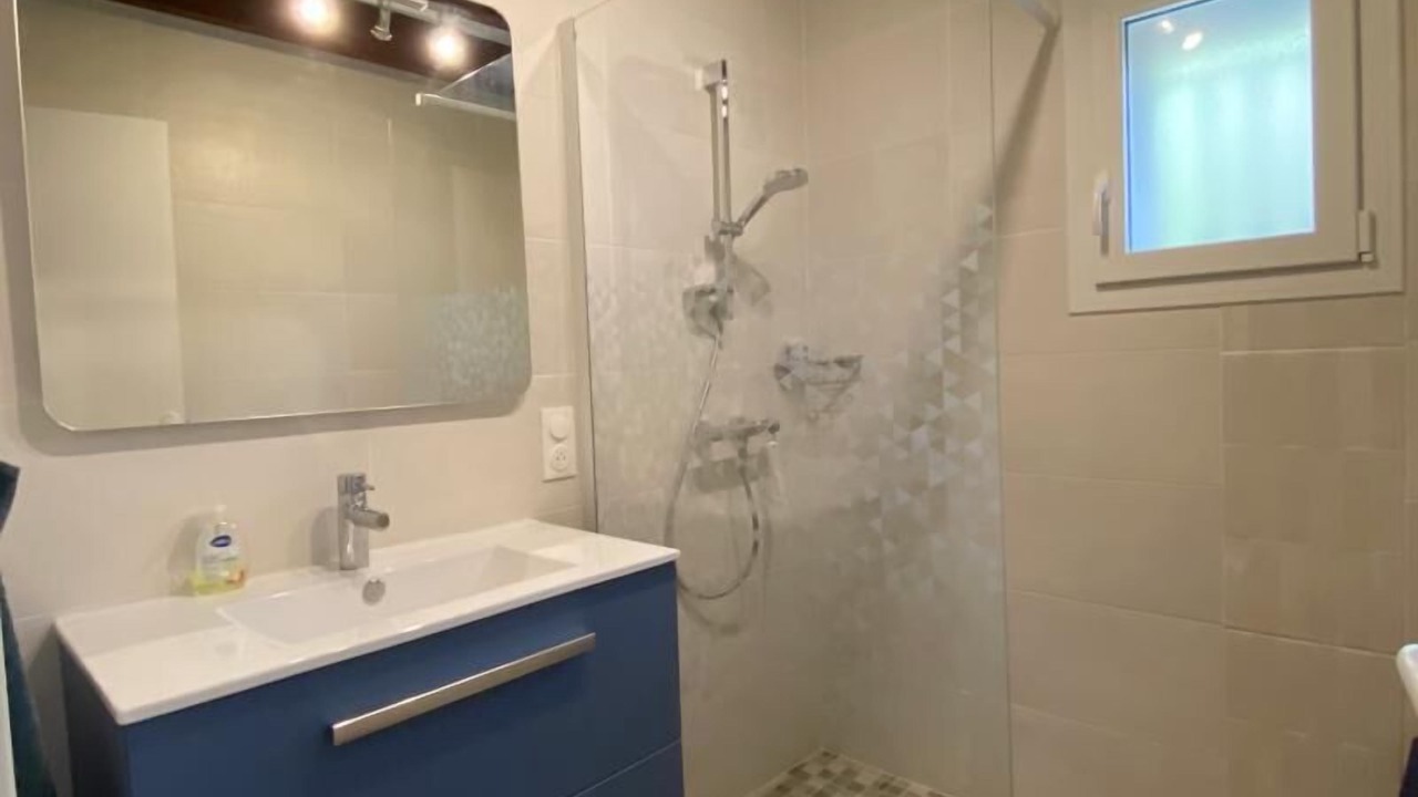 Photo of Bathroom in Pujols