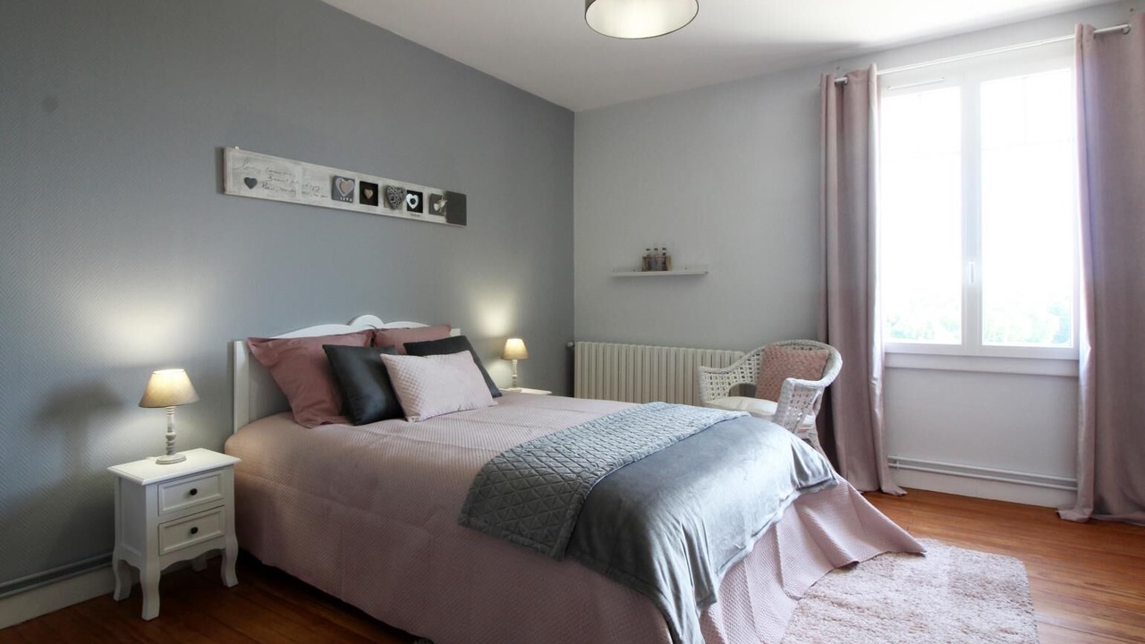 Photo of Bedroom in Lussac