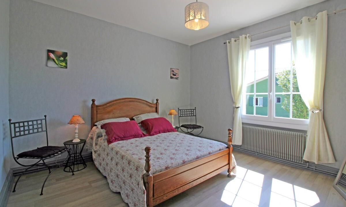 Photo of Bedroom in Tizac-de-Curton