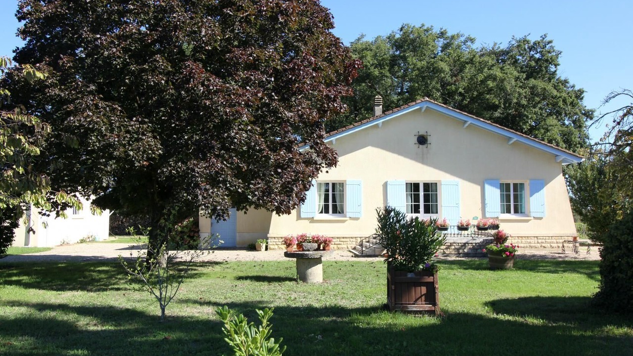 Photo of Outdoor in Tizac-de-Curton