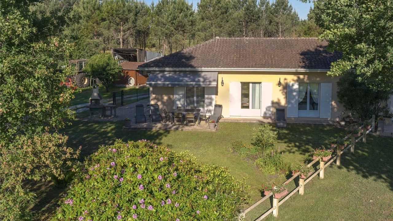 Photo of Outdoor in Gaillan-en-Medoc