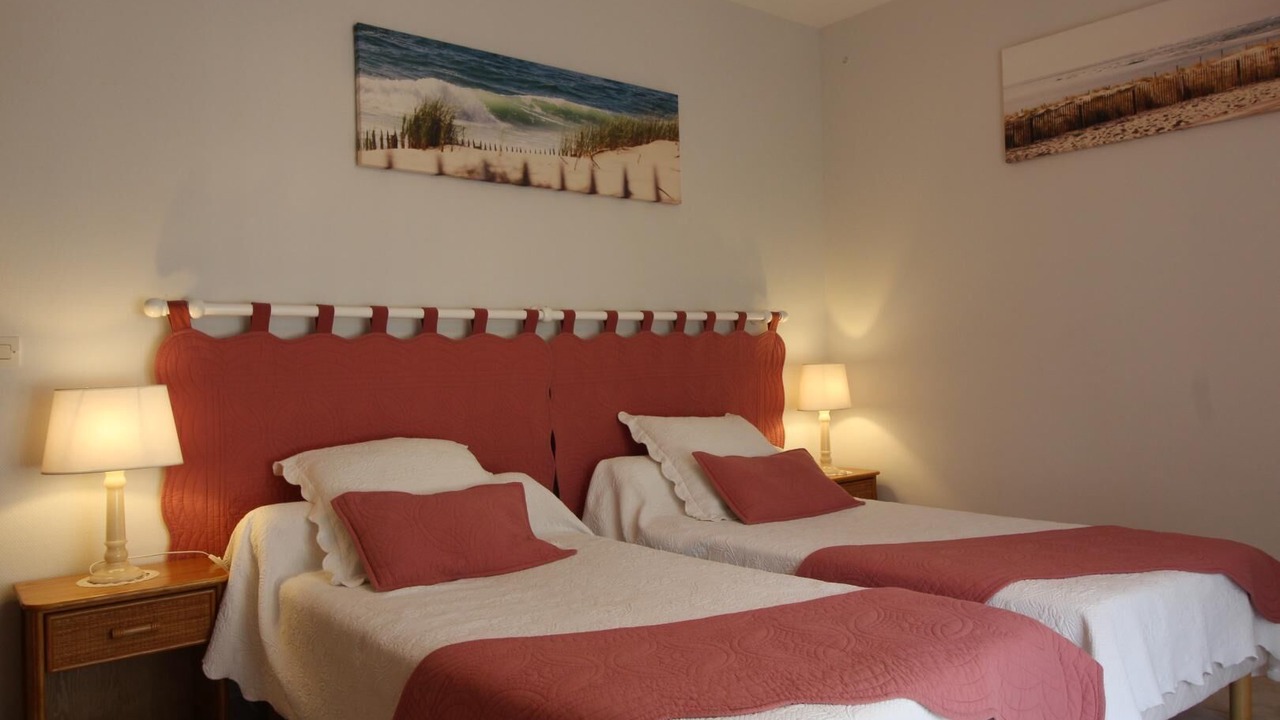 Photo of Bedroom in Gaillan-en-Medoc