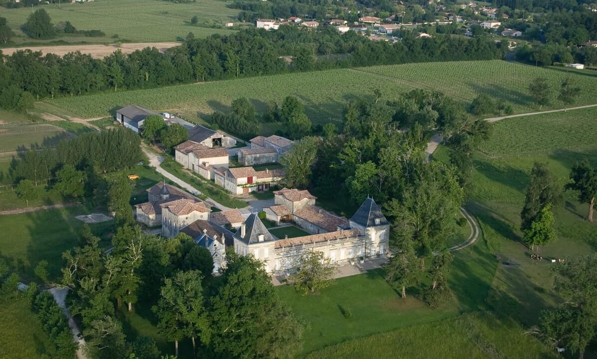 Photo of Outdoor in Saint-Martin-de-Laye