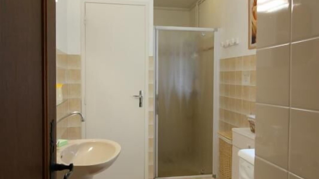 Photo of Bathroom in Uzeste