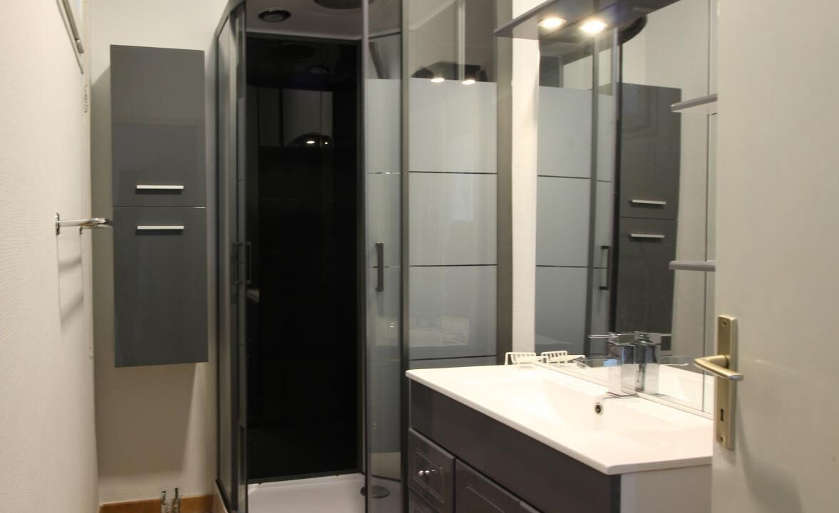 Photo of Bathroom in Roquebrune