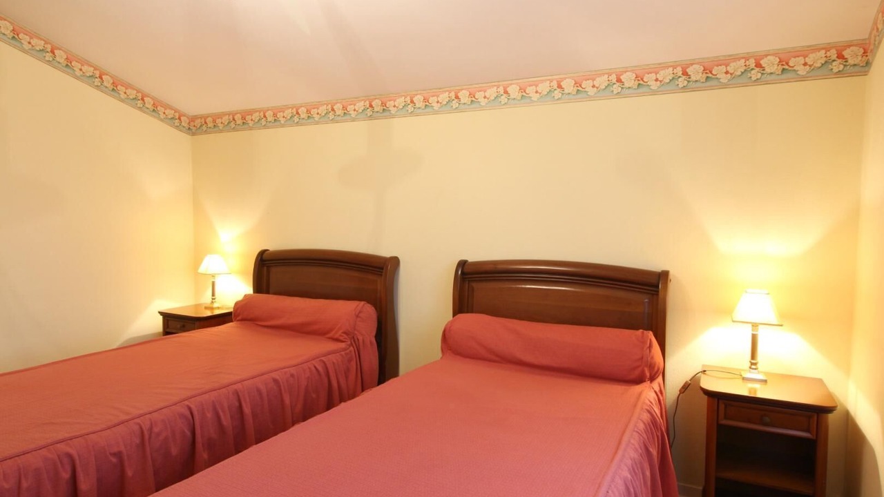 Photo of Bedroom in Castres-Gironde