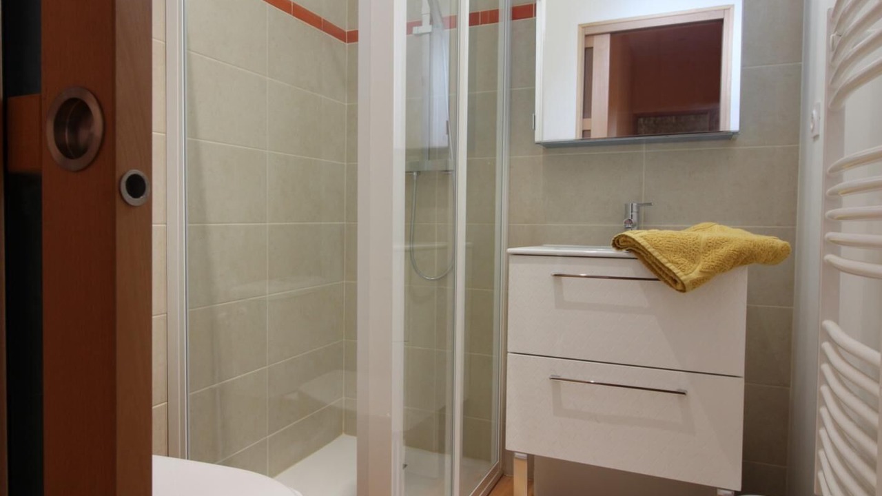 Photo of Bathroom in Le Taillan-Medoc