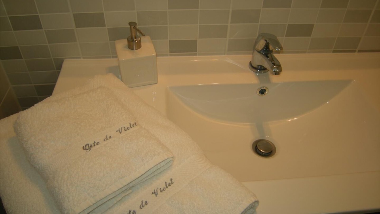 Photo of Bathroom in Teuillac