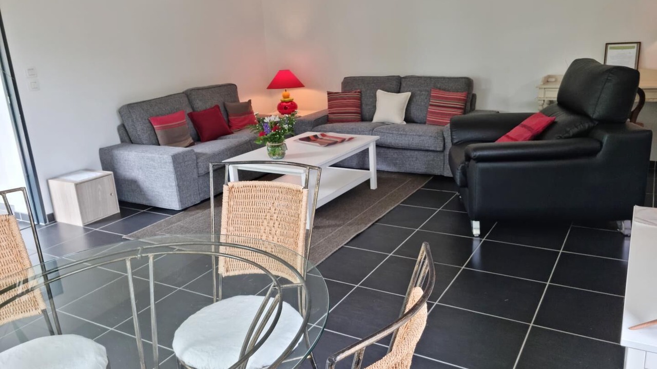 Photo of Livingroom in Teuillac