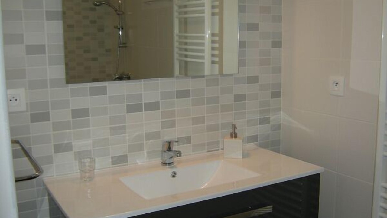 Photo of Bathroom in Teuillac