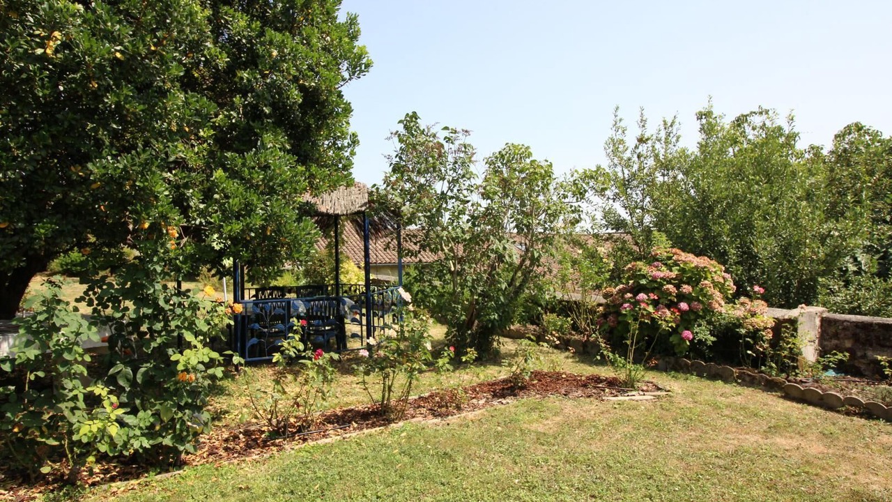 Photo of Outdoor in Bourg-sur-Gironde