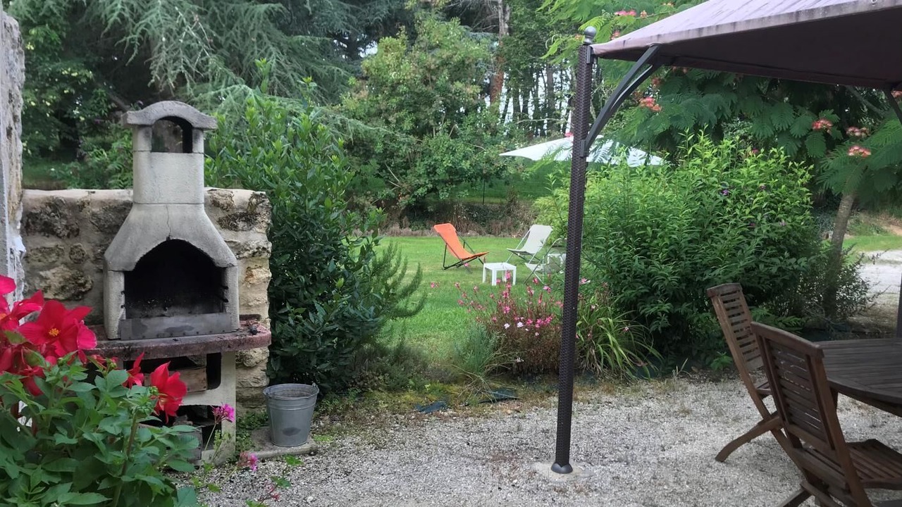 Photo of Outdoor in Creon