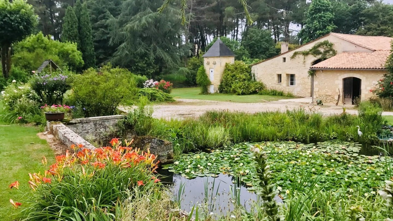 Photo of Outdoor in Creon