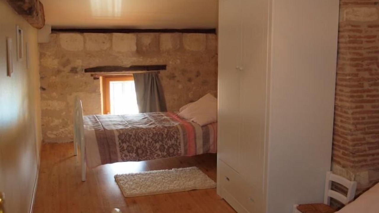 Photo of Bedroom in Saint-Savin