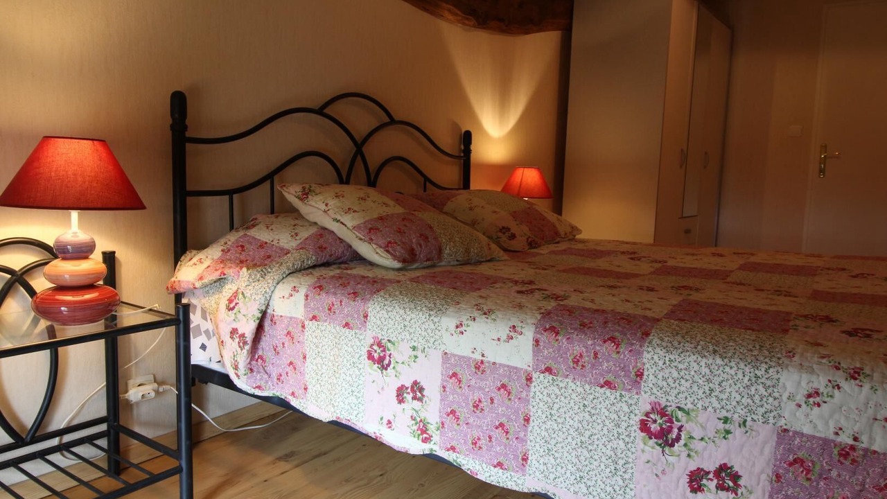 Photo of Bedroom in Saint-Savin