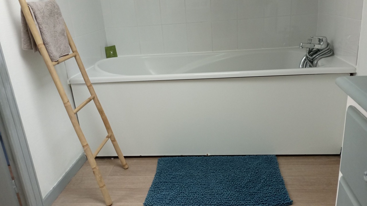 Photo of Bathroom in Glacis-Victoire