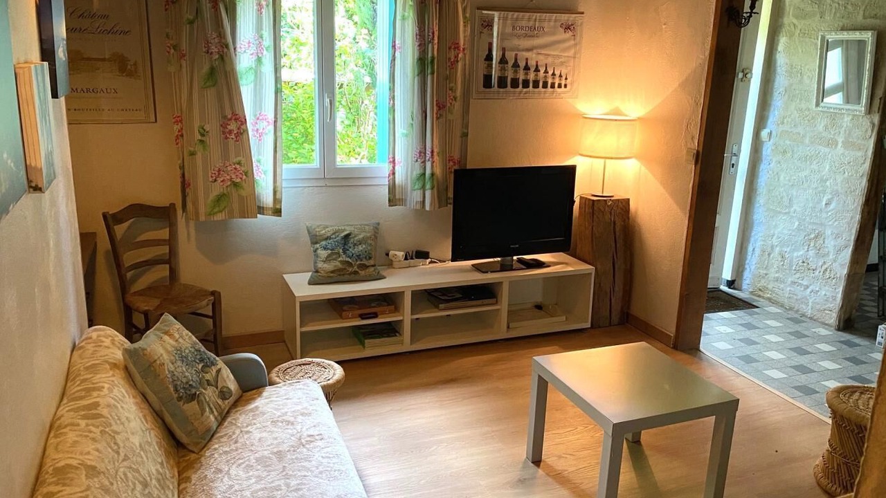 Photo of Livingroom in Salignac