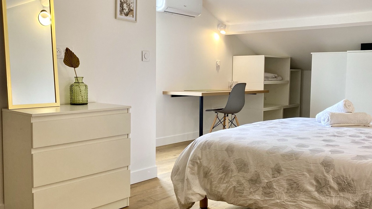 Photo of Bedroom in Roseraie