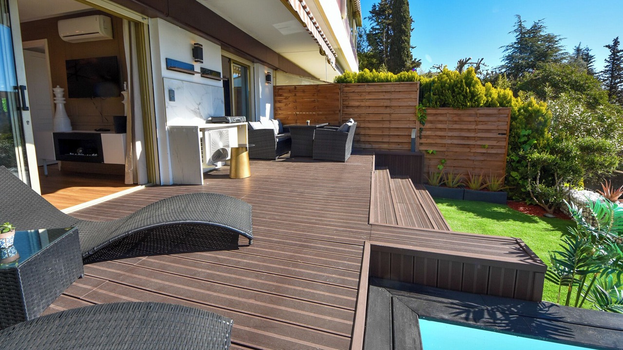 Photo of Patio Balcony in Cannes La Bocca