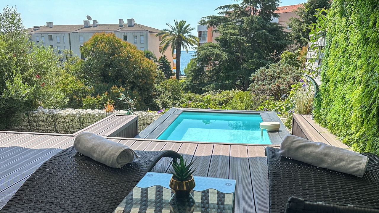 Photo of Outdoor in Cannes La Bocca