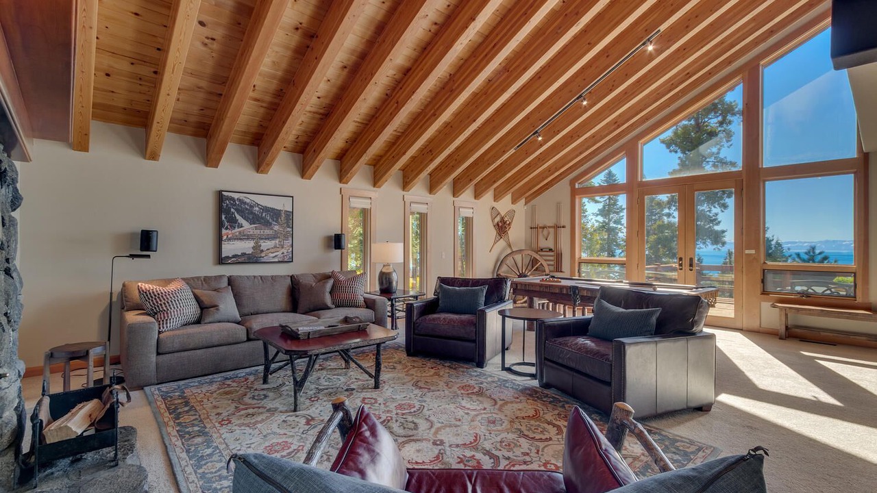 Photo of Livingroom in Carnelian Bay
