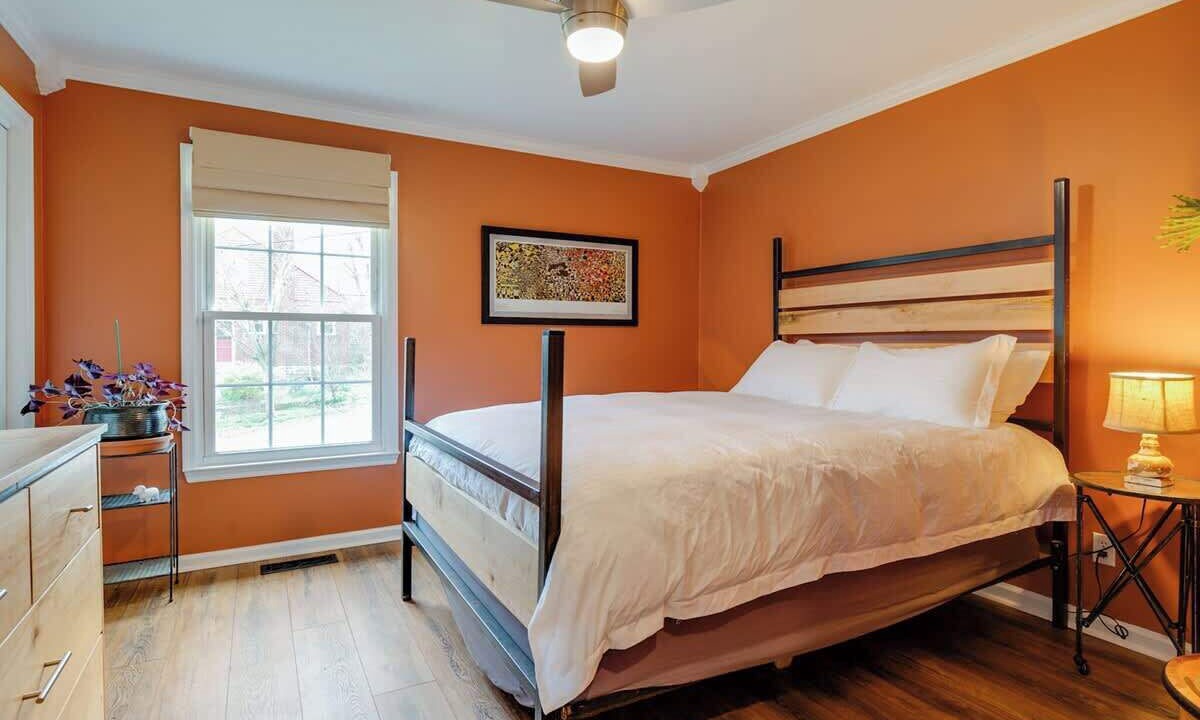 Photo of Bedroom in Inglewood