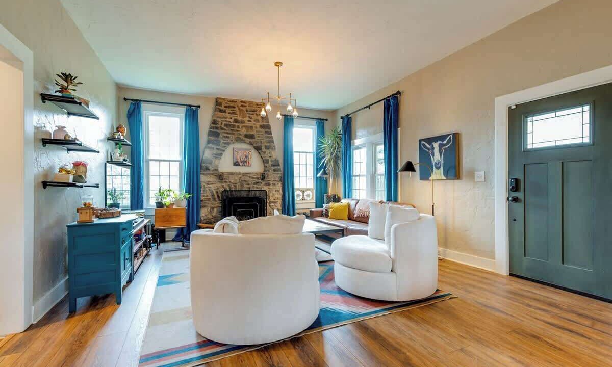 Photo of Livingroom in Inglewood