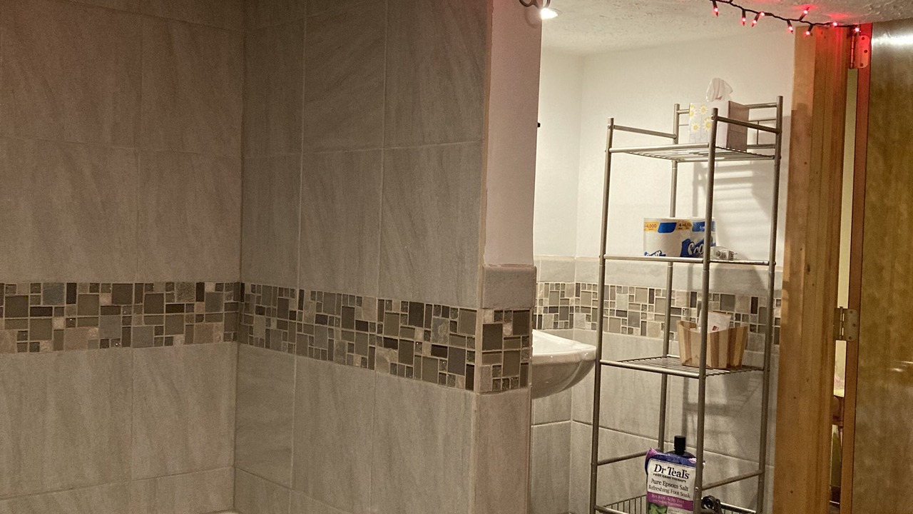 Photo of Bathroom in Pymatuning South