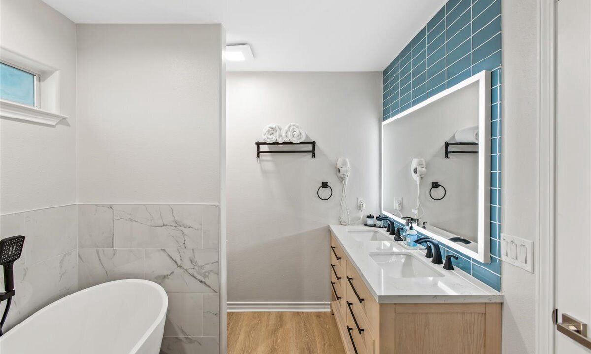 Photo of Bathroom in Port Bolivar