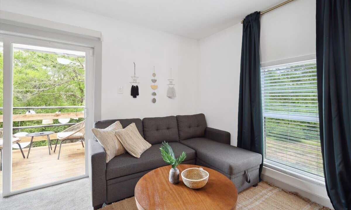 Photo of Livingroom in Lancaster