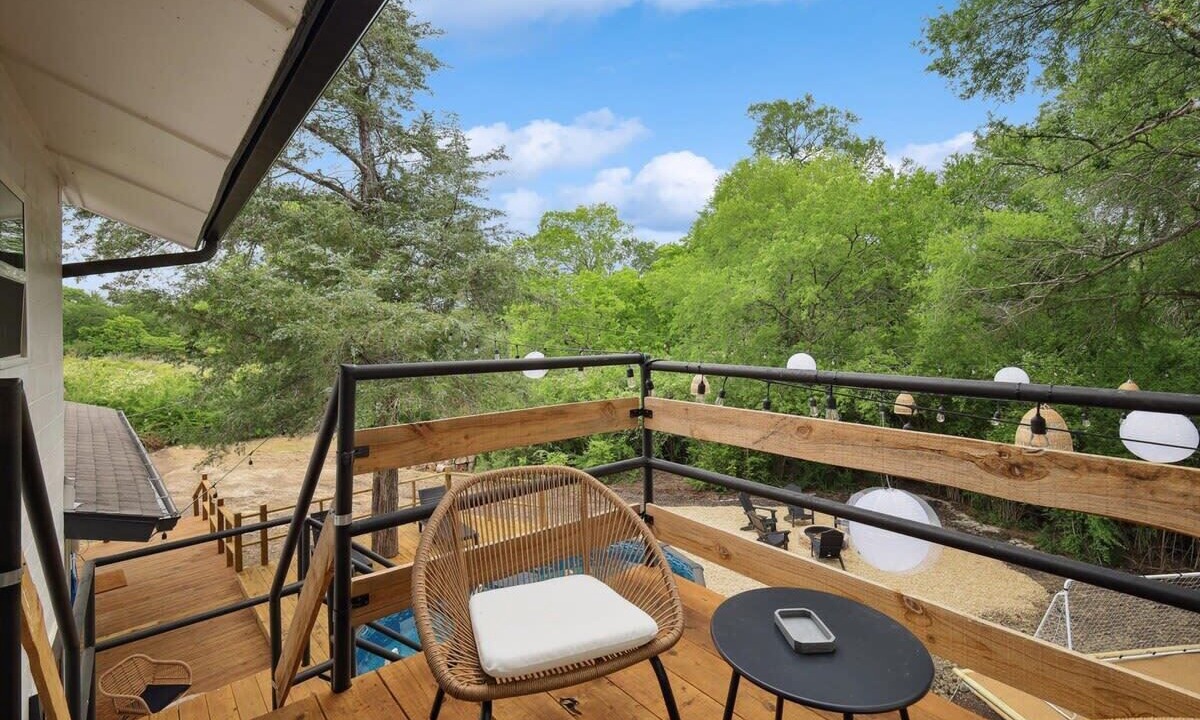 Photo of Patio Balcony in Lancaster