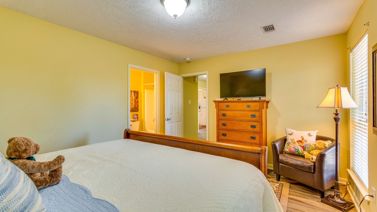 Photo of Bedroom in Conway