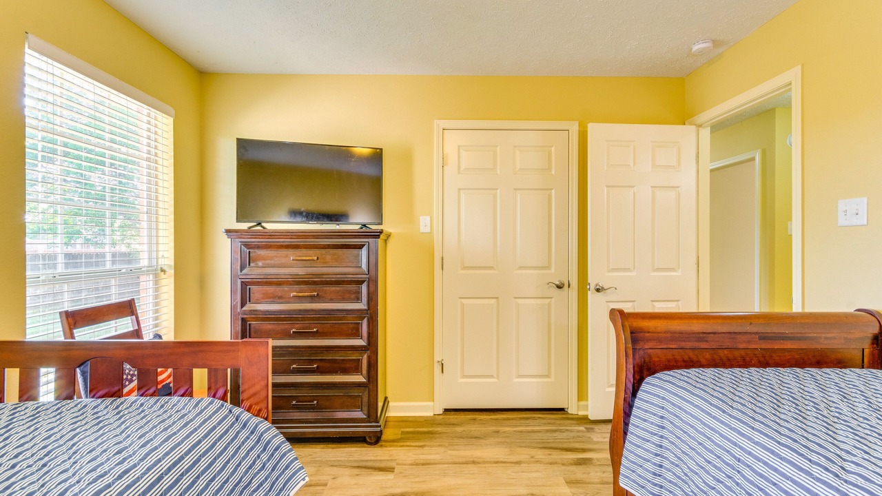 Photo of Bedroom in Conway