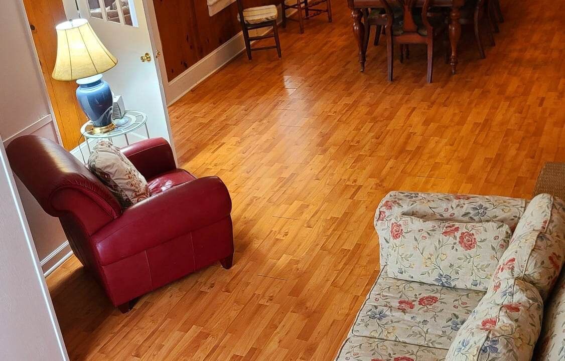 Photo of Livingroom in White Lake