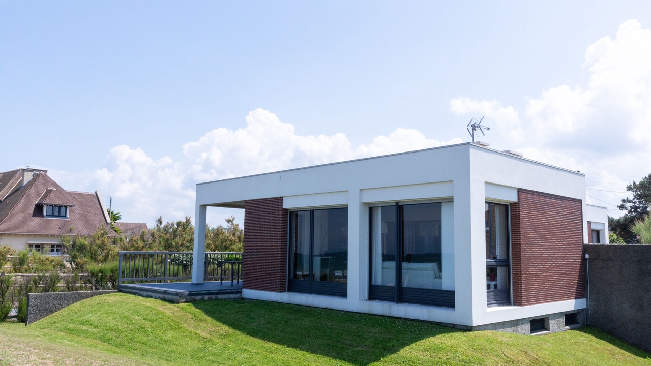 Photo of Outdoor in Ver-sur-Mer
