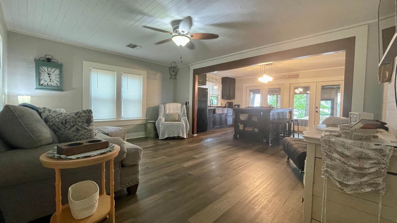 Photo of Bedroom in Farmerville