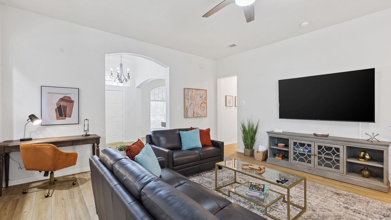 Photo of Livingroom in Plano