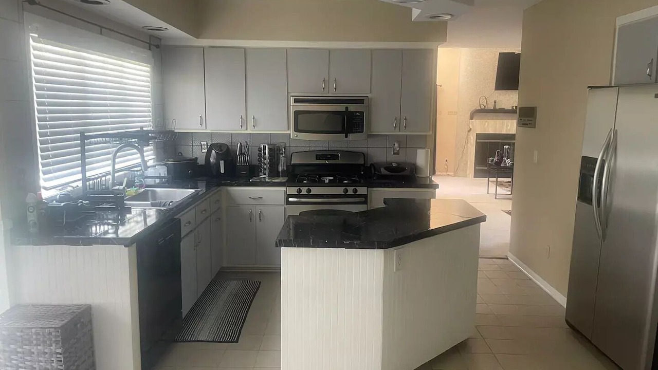 Photo of Kitchen in Greenbrier West