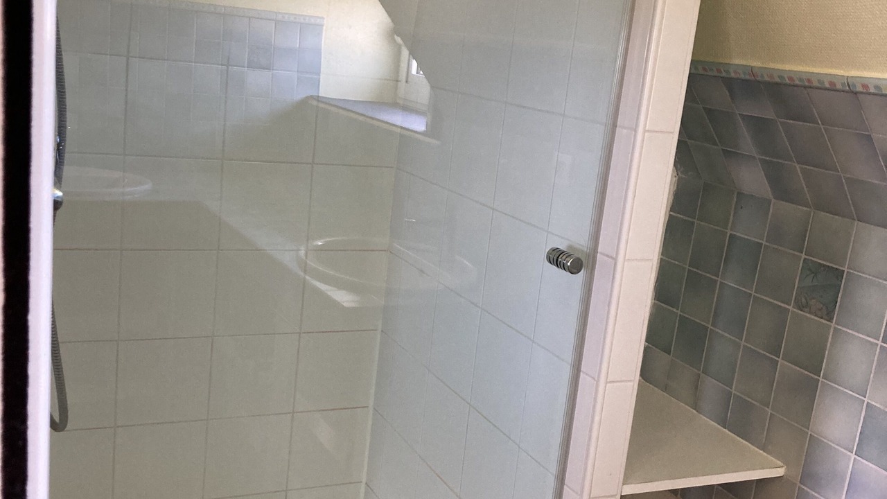 Photo of Bathroom in Penvenan