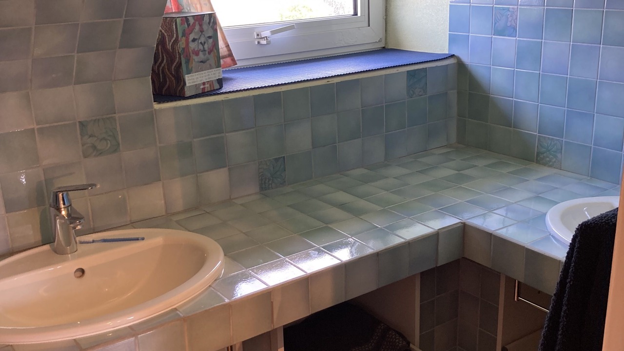 Photo of Bathroom in Penvenan