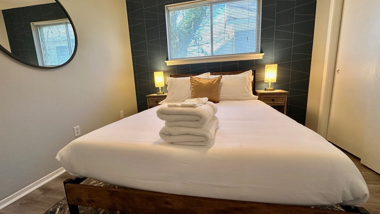 Photo of Bedroom in Central Gardens