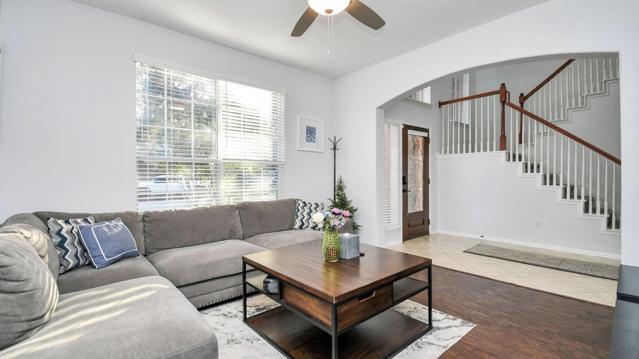 Photo of Livingroom in Missouri City