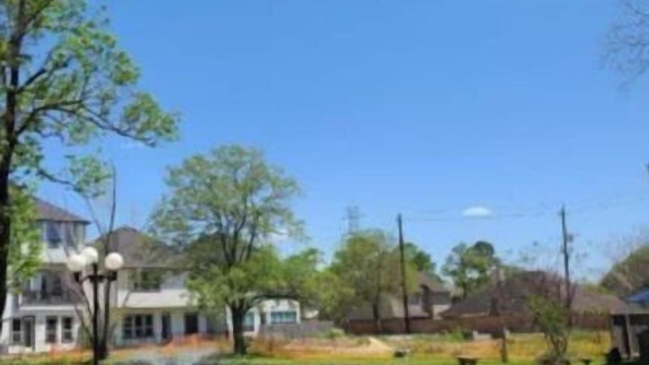 Photo of Outdoor in George Bush Park/Eldridge